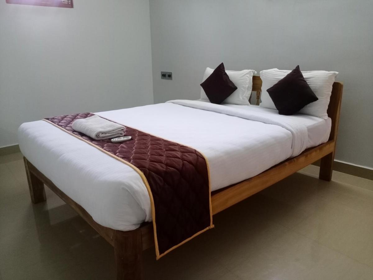 Tulip Villa Пондичери Екстериор снимка
