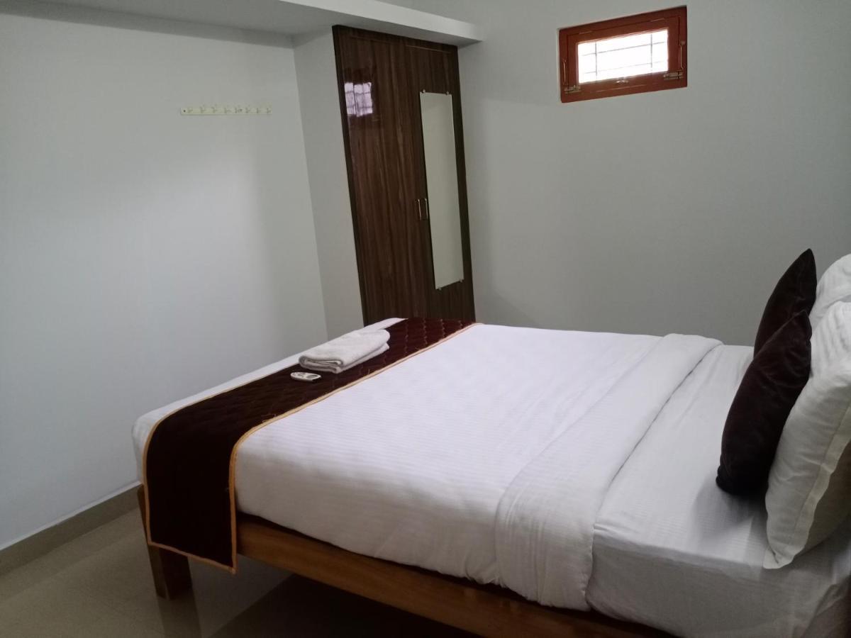 Tulip Villa Пондичери Екстериор снимка
